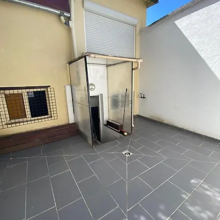 Apartment Atypique Centre Ville. *